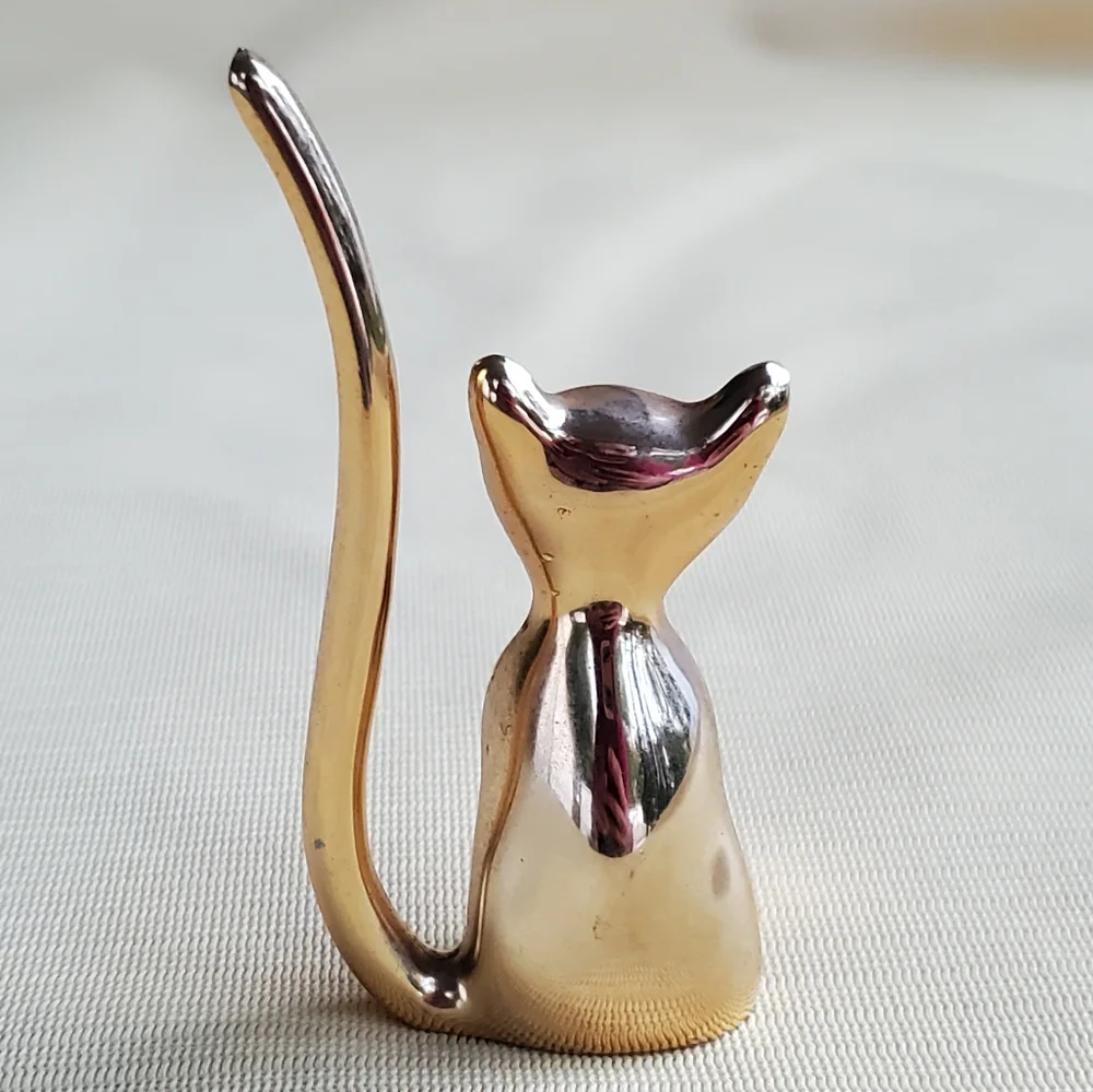 Gold Rhinestone Eye Cat Ring Holder